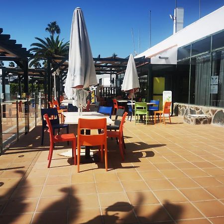 Private Room & Sunny Terrace San Bartolomé Eksteriør billede