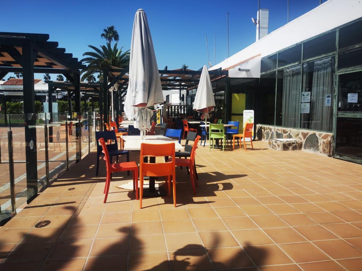 Private Room & Sunny Terrace San Bartolomé Eksteriør billede